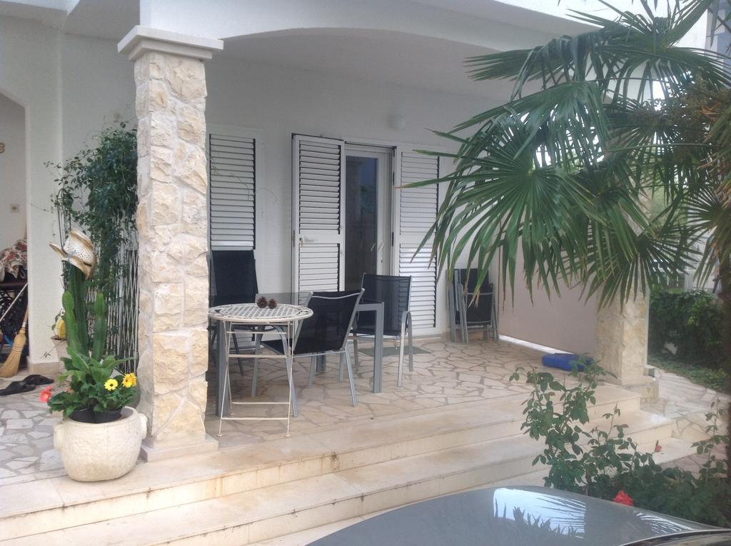 Apartments Little Castle Vodice Room photo